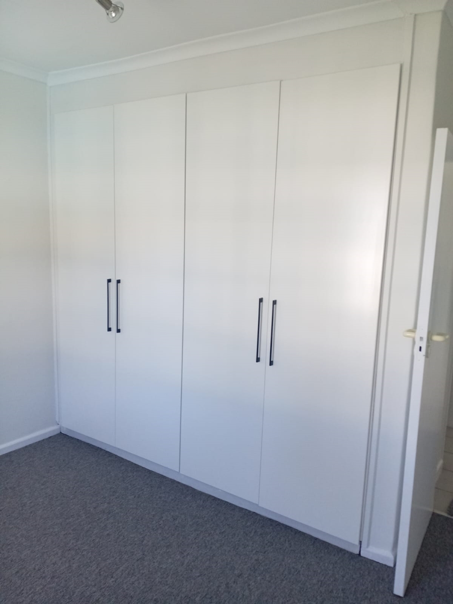 To Let 2 Bedroom Property for Rent in Dobson Western Cape